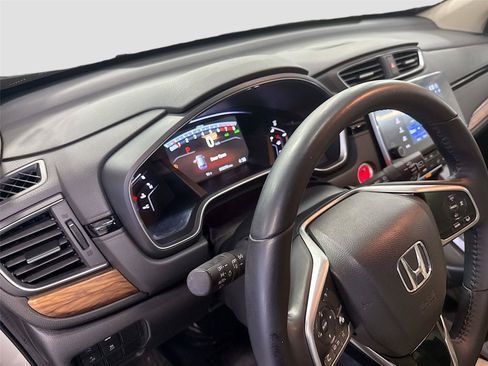 Used 2018 Honda CR-V Touring image 8