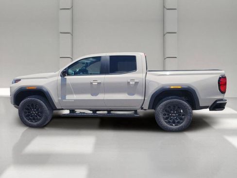 New 2026 GMC Canyon Elevation w/ Convenience Package RWD image 4