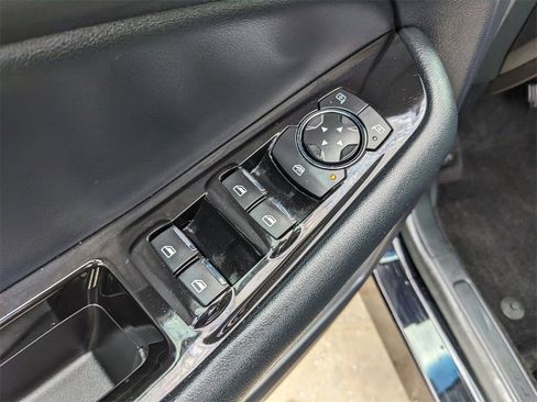 Used 2019 Ford Edge SEL w/ Equipment Group 201A image 22