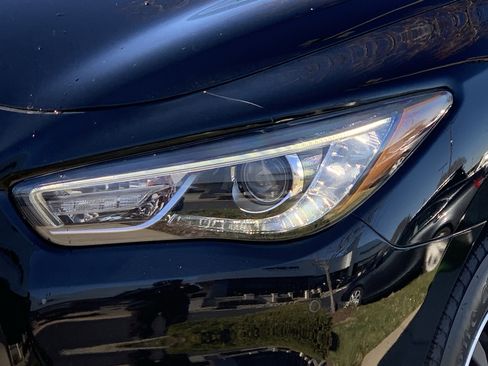 Used 2017 INFINITI QX60 w/ Premium Plus Package image 6