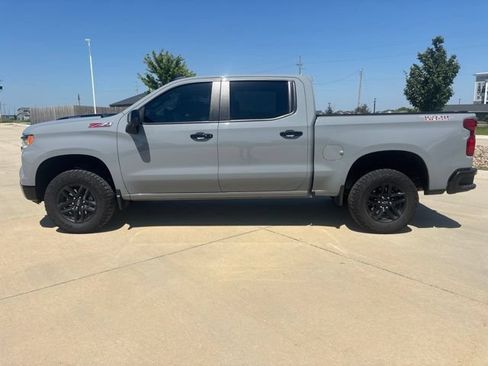 Used 2024 Chevrolet Silverado 1500 LT Trail Boss w/ Convenience Package II AWD/4WD image 43