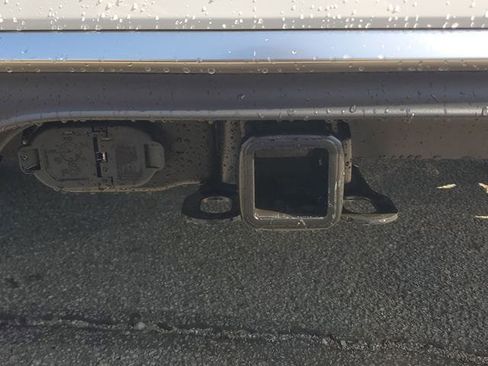 New 2026 Chrysler Pacifica Pinnacle image 8