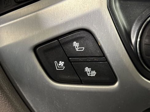 Used 2018 GMC Sierra 1500 SLT image 34