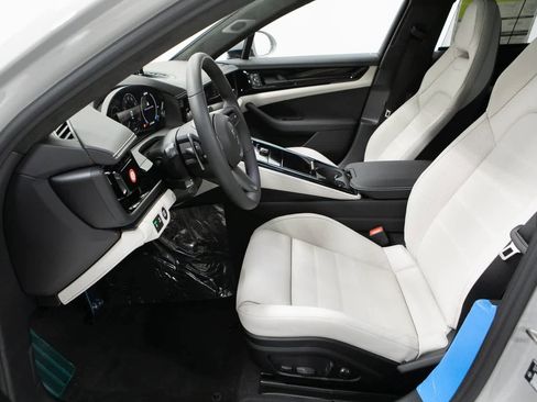 New 2026 Porsche Panamera Turbo S image 16