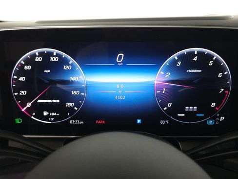 Used 2025 Mercedes-Benz GLC 43 AMG 4MATIC image 14
