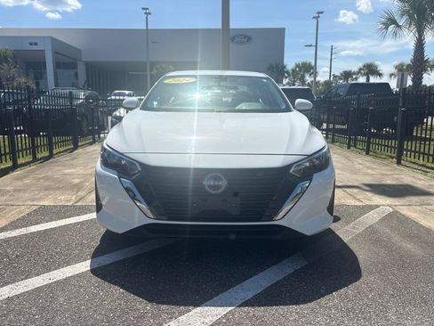 Used 2024 Nissan Sentra S FWD image 5