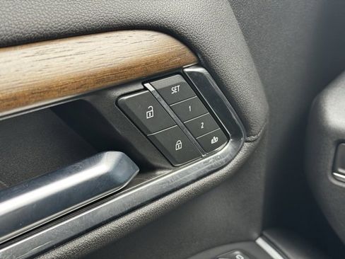 Used 2024 Chevrolet Silverado 3500 High Country w/ High Country Premium Package image 35