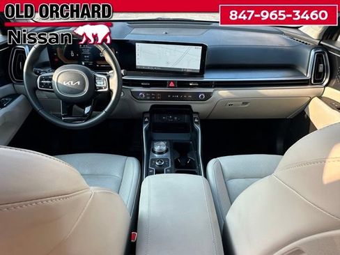 Used 2025 Kia Sorento EX w/ EX Panoramic Sunroof Package AWD/4WD image 14