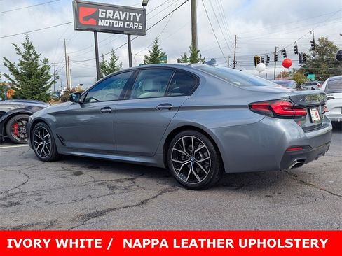 Used 2022 BMW 530i xDrive w/ M Sport Package image 3