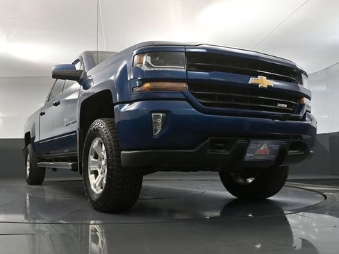 Used 2017 Chevrolet Silverado 1500 LT w/ All Star Edition AWD/4WD image 49