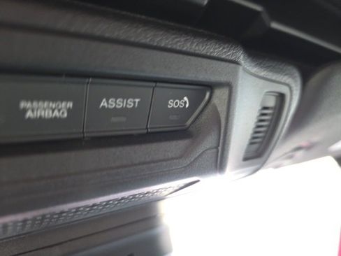 Used 2024 Jeep Gladiator Sport image 32