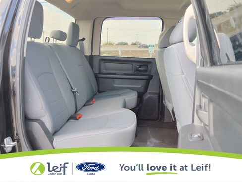 Used 2015 RAM 2500 Tradesman w/ Chrome Appearance Group image 30