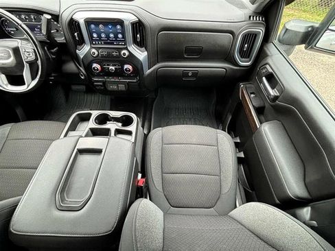 Used 2022 GMC Sierra 2500 SLE w/ SLE Value Package; image 18