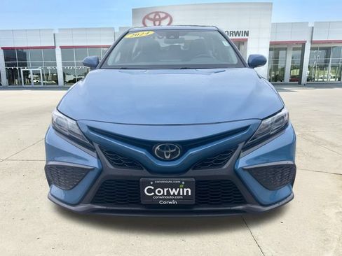 Used 2024 Toyota Camry SE w/ Convenience Package FWD image 15