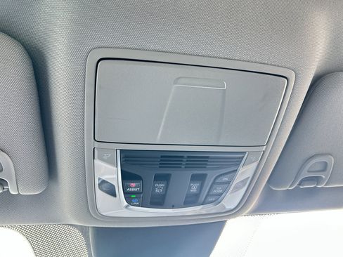 Used 2024 Acura MDX FWD w/ Technology Package image 14