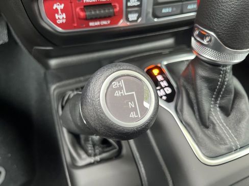 New 2026 Jeep Wrangler Rubicon AWD/4WD image 41