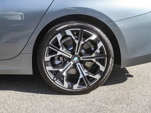Used 2026 BMW 330i Sedan w/ Convenience Package RWD image 8