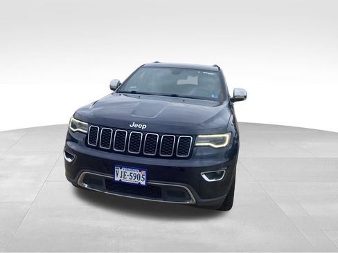 Used 2017 Jeep Grand Cherokee Limited w/ Luxury Group II RWD image 4