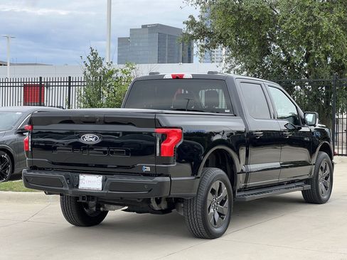 Used 2025 Ford F150 Lightning Flash AWD/4WD image 4