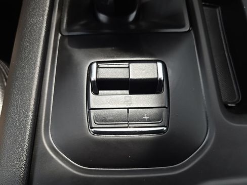 Used 2024 GMC Sierra 1500 Denali AWD/4WD image 30