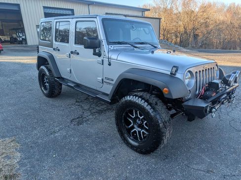 Used 2015 Jeep Wrangler Unlimited Sport w/ Quick Order Package 24S image 1