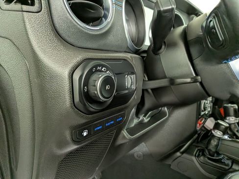 Certified 2023 Jeep Wrangler Unlimited Rubicon 4xe w/ Cold Weather Group AWD/4WD image 19