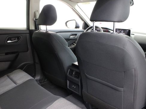 New 2026 Nissan Rogue SV FWD image 19