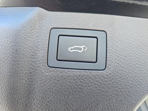 Used 2019 Hyundai Santa Fe XL image 33