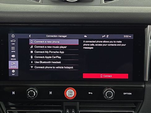 Certified 2023 Porsche Macan AWD/4WD image 17