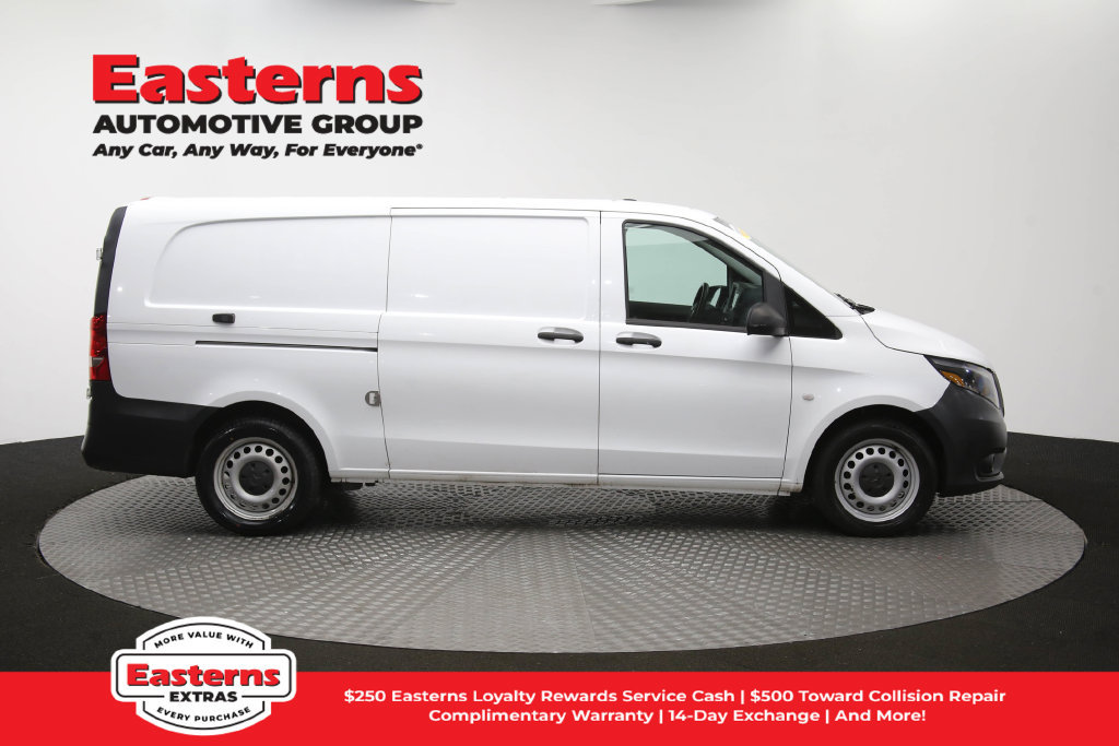 Used 2023 Mercedes-Benz Metris image 41