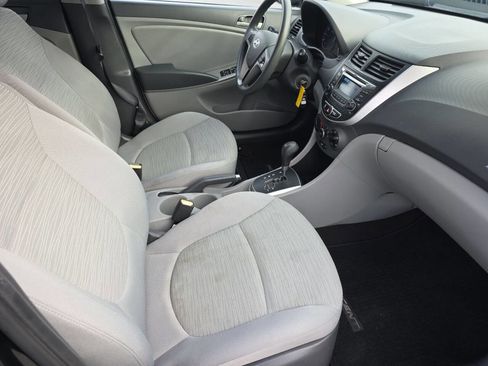 Used 2015 Hyundai Accent GS image 22