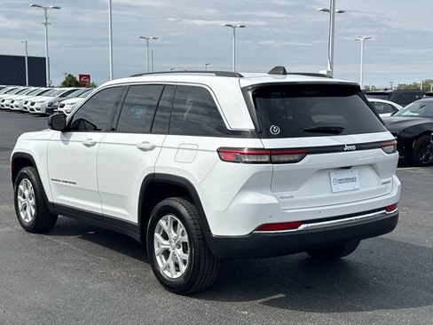 Used 2023 Jeep Grand Cherokee Limited AWD/4WD image 5
