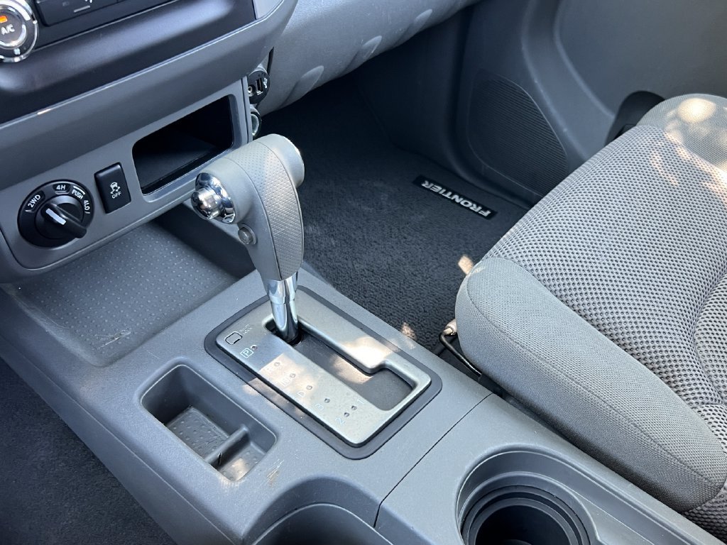 Used 2019 Nissan Frontier SV AWD/4WD image 35