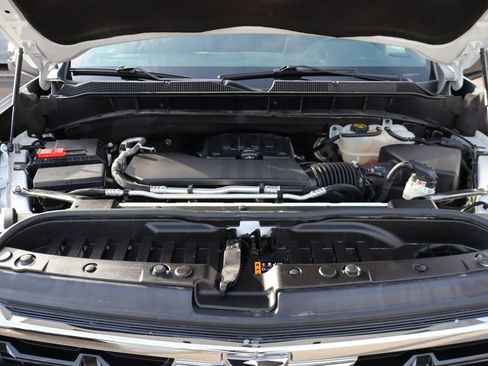 Used 2022 Chevrolet Silverado 1500 LT image 47