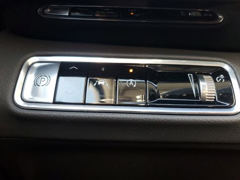 New 2025 Buick Envision Avenir image 28