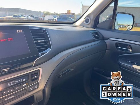 Used 2023 Honda Ridgeline Sport image 37
