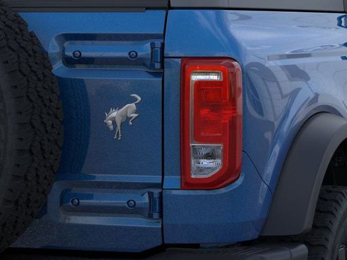 New 2024 Ford Bronco Black Diamond image 23