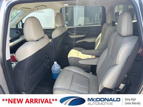Used 2020 Subaru Ascent Limited AWD/4WD image 14