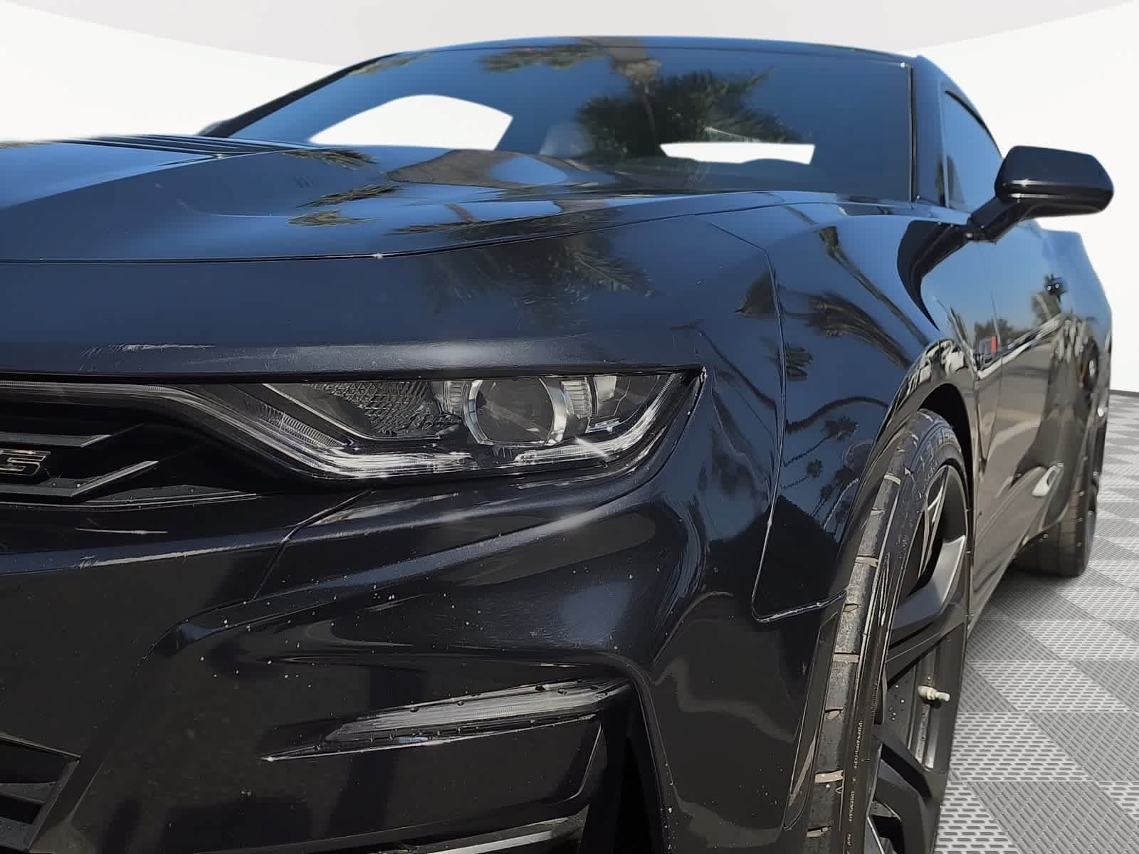 Used 2021 Chevrolet Camaro LT w/ RS Package RWD image 4