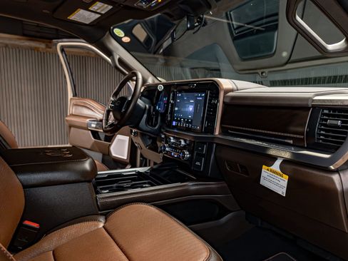 Used 2026 Ford F250 King Ranch w/ Chrome Package image 20