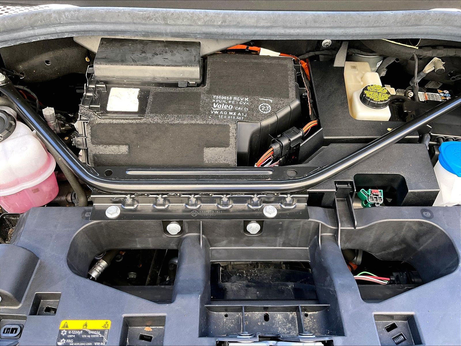 Certified 2023 Volkswagen ID.4 Pro S AWD/4WD image 31