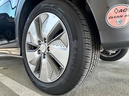 Used 2020 Hyundai Kona SEL FWD image 21