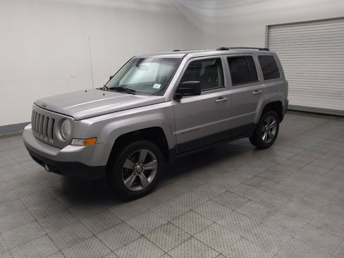 Used 2016 Jeep Patriot Sport w/ Power Value Group FWD image 2