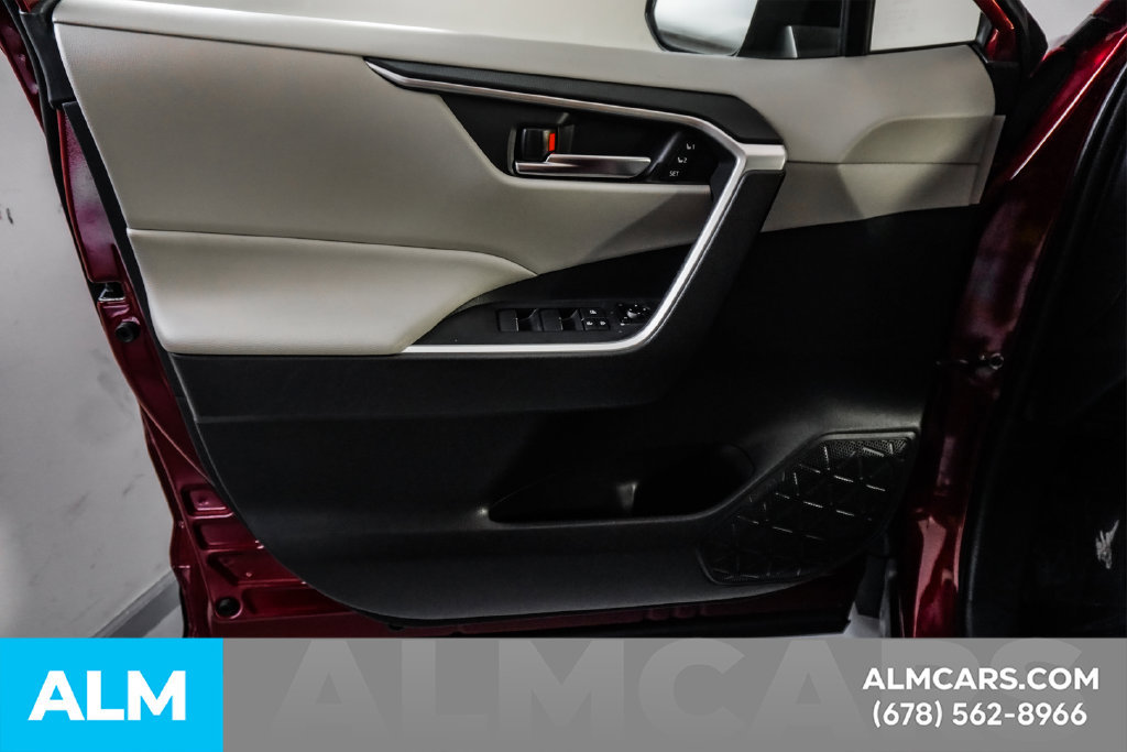 Used 2019 Toyota RAV4 XLE Premium w/ Advanced Technology Package AWD/4WD image 44