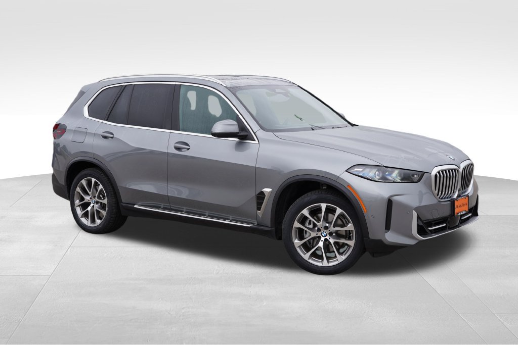 Used 2026 BMW X5 xDrive40i AWD/4WD image 2