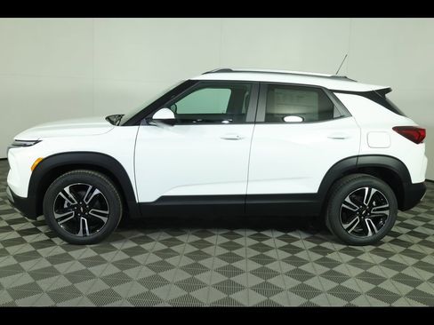 New 2026 Chevrolet TrailBlazer LT w/ LPO, Blackout Package image 10