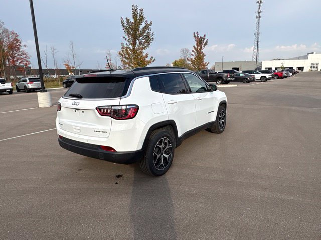 Certified 2025 Jeep Compass Limited AWD/4WD image 6