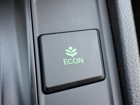 Used 2019 Honda CR-V LX image 23