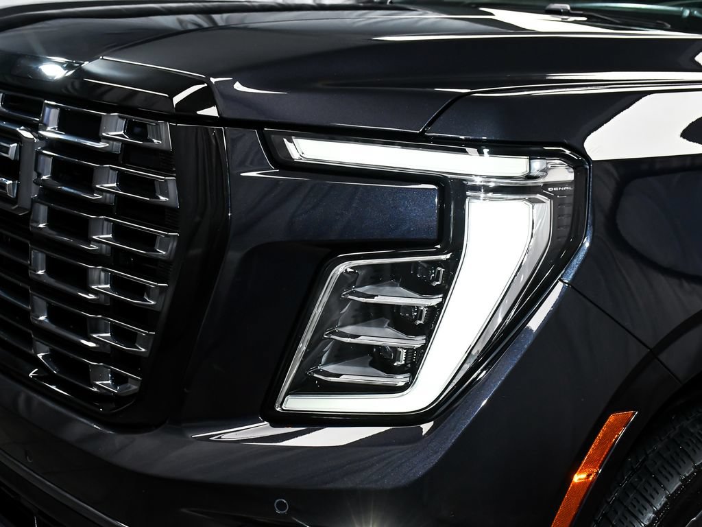 Used 2025 GMC Yukon XL Denali Ultimate AWD/4WD image 89