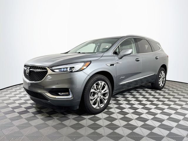 Used 2021 Buick Enclave Avenir w/ Avenir Technology Package AWD/4WD image 2